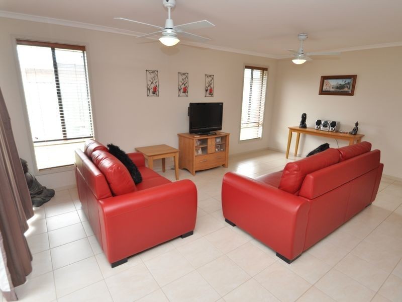 17 Jade Loop, Aldinga Beach SA 5173