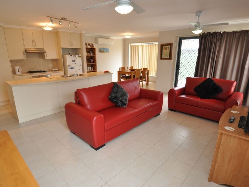 17 Jade Loop, Aldinga Beach SA 5173