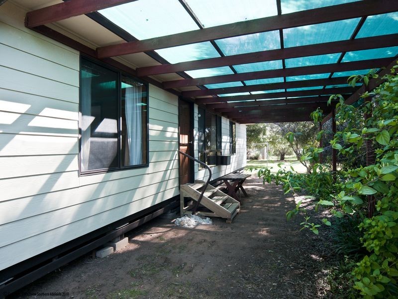 28 Whinnerah Avenue, Aldinga Beach SA 5173