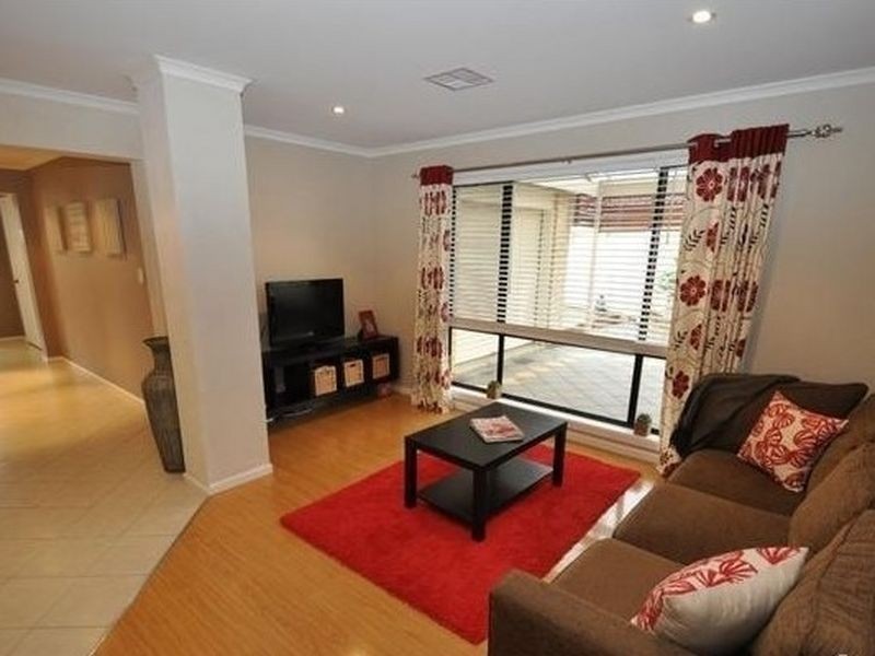 6 Barramundi Way, Aldinga Beach SA 5173