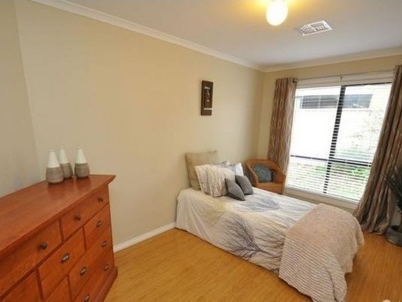 6 Barramundi Way, Aldinga Beach SA 5173