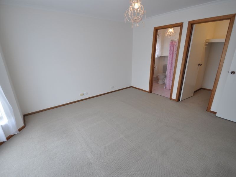 35 Barbados Drive, Seaford Rise SA 5169