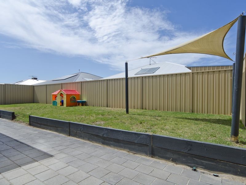 20 Nicholl Avenue, Aldinga Beach SA 5173