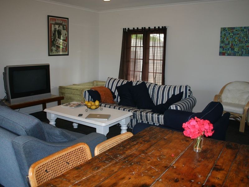 1 M.G. Place, Port Willunga SA 5173