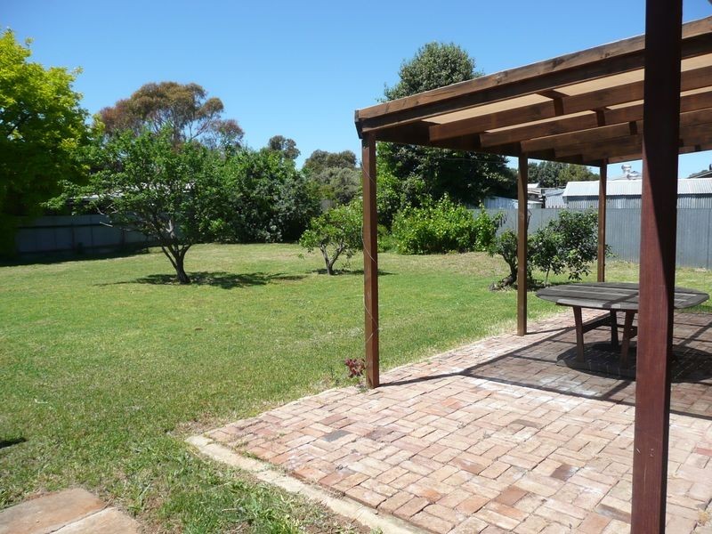 1 M.G. Place, Port Willunga SA 5173