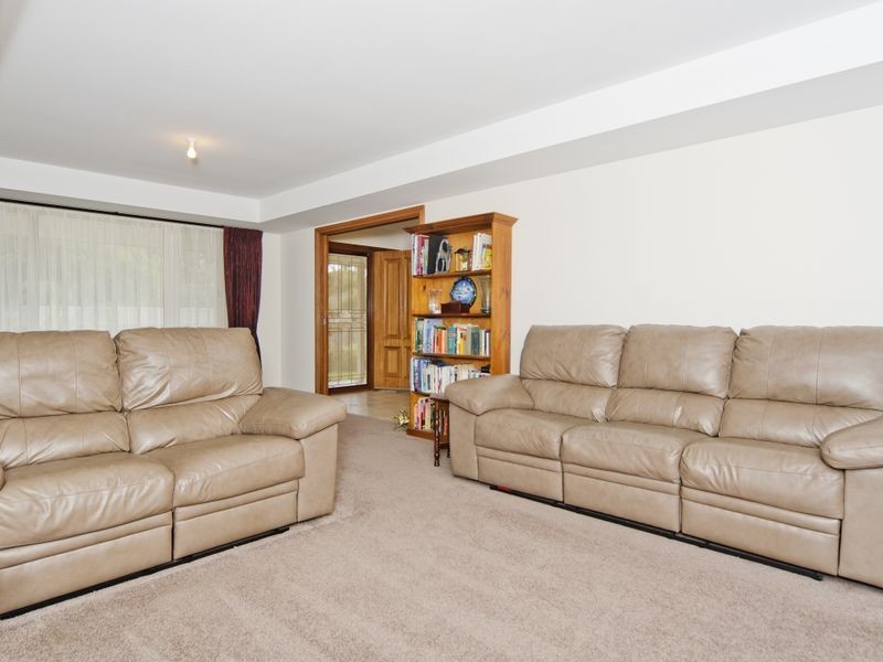 16 Boomerang Avenue, Aldinga Beach SA 5173