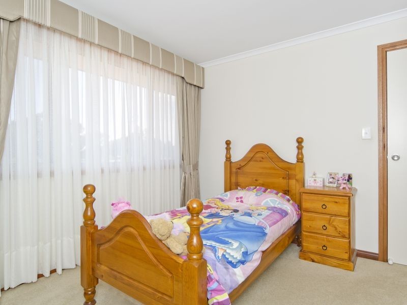 16 Boomerang Avenue, Aldinga Beach SA 5173