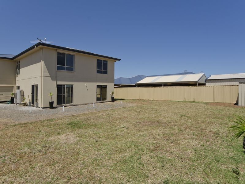 25 Basin Street, Aldinga Beach SA 5173