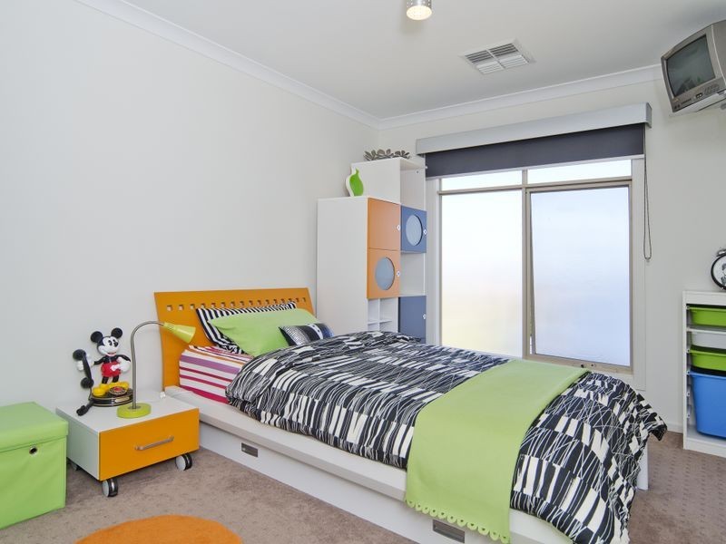 25 Basin Street, Aldinga Beach SA 5173