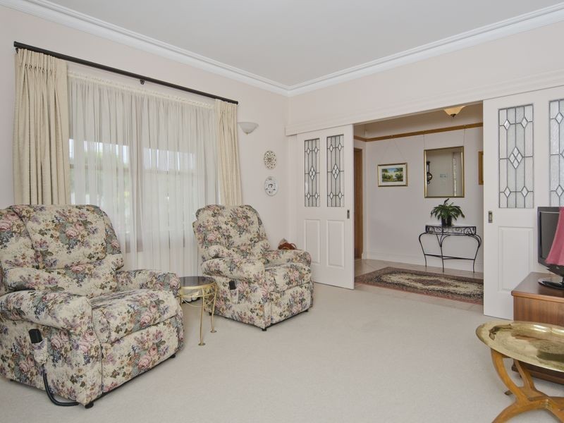 12 Vine Street, Mclaren Vale SA 5171