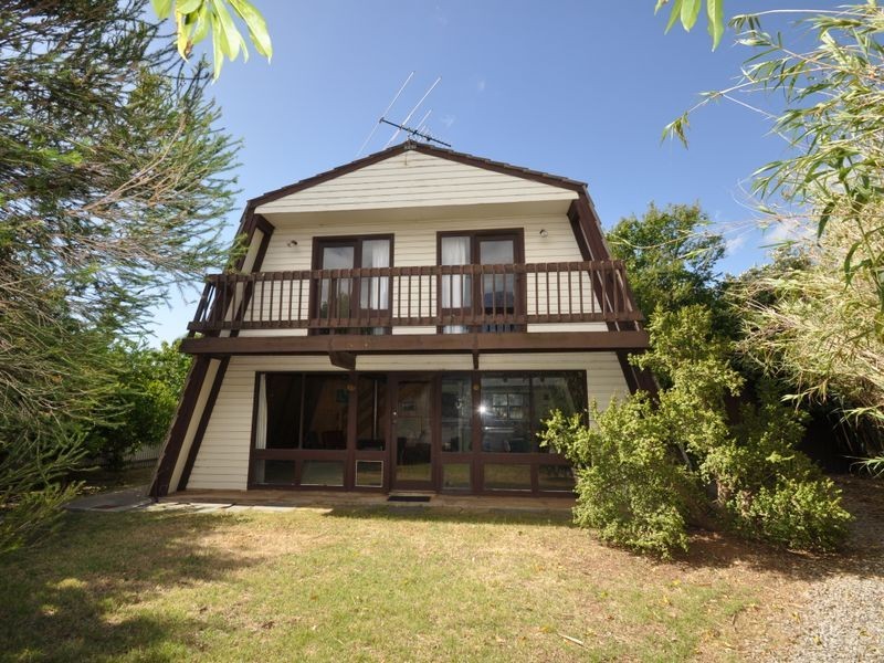 19 Coral Avenue, Port Willunga SA 5173