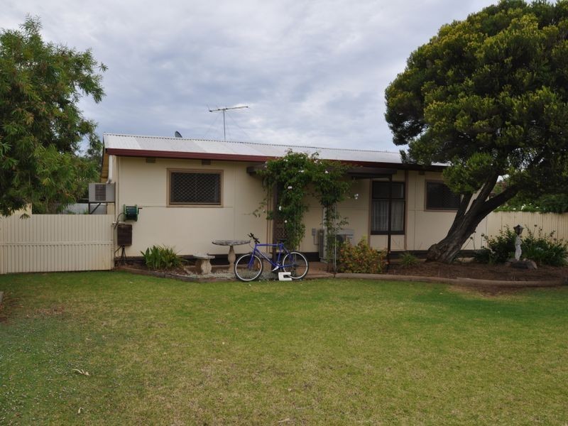 5 Falcon Street, Port Willunga SA 5173