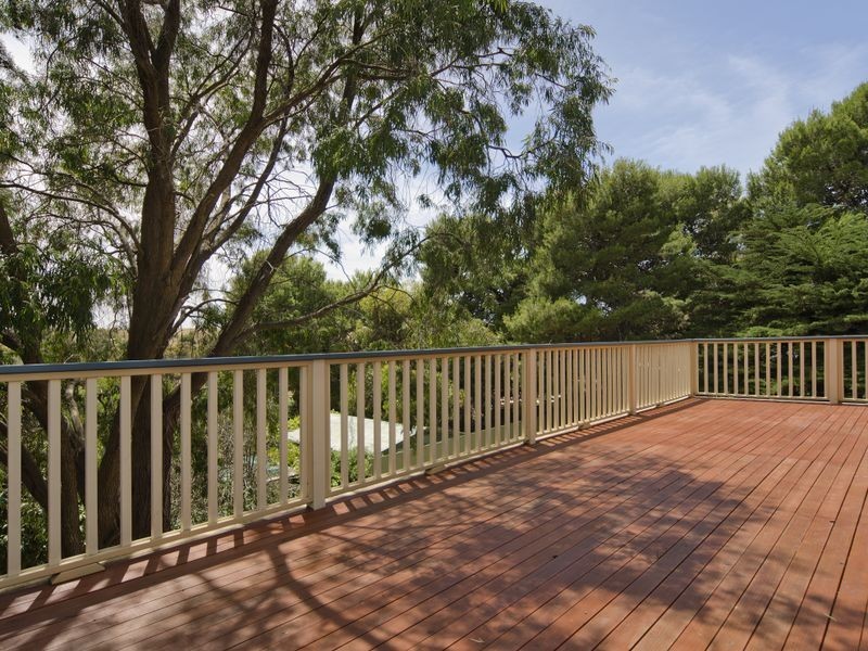 33 Port Road, Port Willunga SA 5173