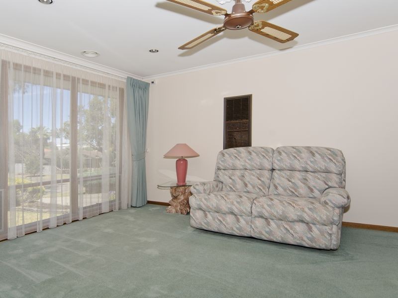 7 Burke Street, Hackham SA 5163
