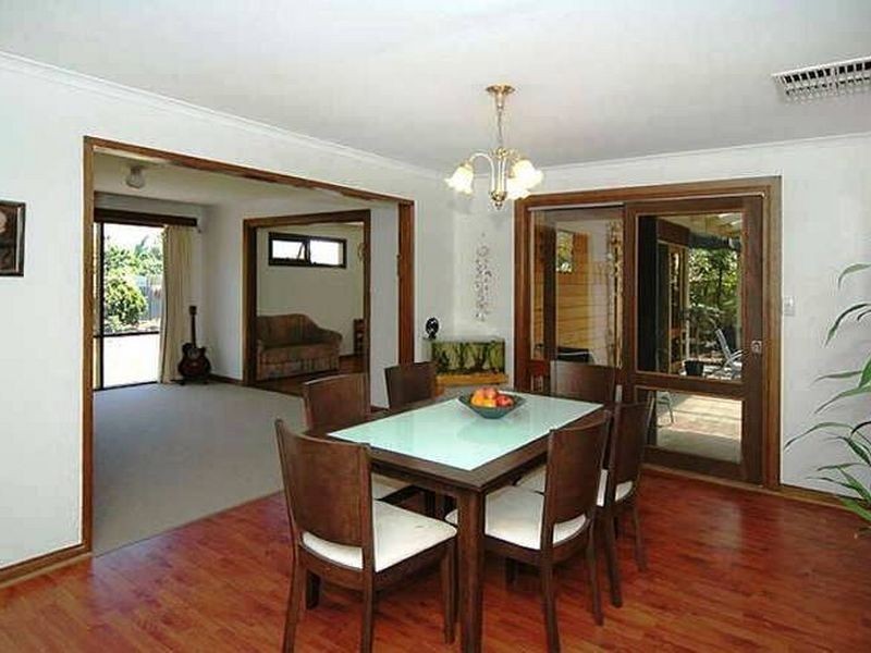 6 McBurney Crescent, Aldinga Beach SA 5173