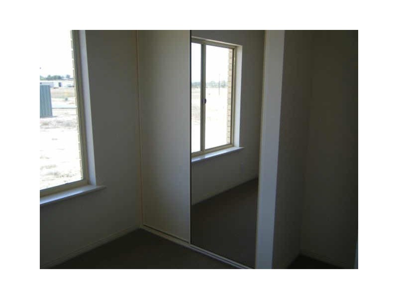 33 Aquamarine Avenue, Aldinga Beach SA 5173