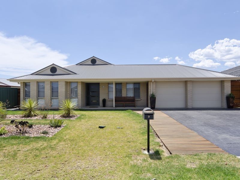 9 Tangerine Court, Aldinga Beach SA 5173