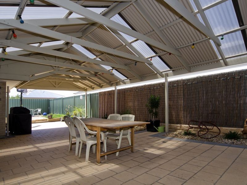 9 Tangerine Court, Aldinga Beach SA 5173