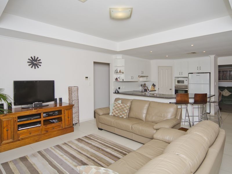 51 Nicholl Avenue, Aldinga Beach SA 5173