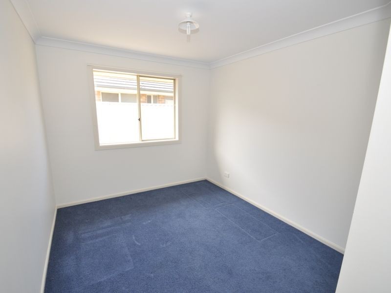 2 Cockle Avenue, Aldinga Beach SA 5173