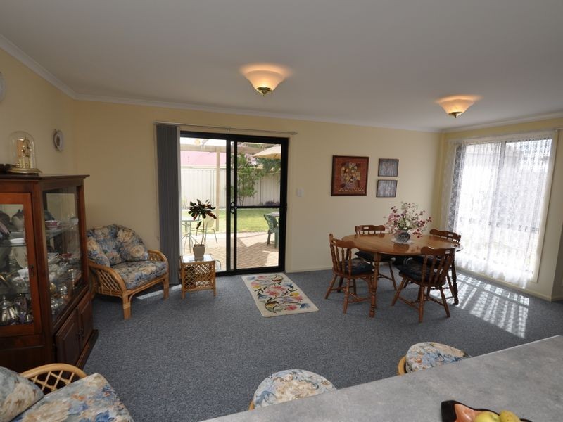 5 Blue Bay Avenue, Aldinga Beach SA 5173