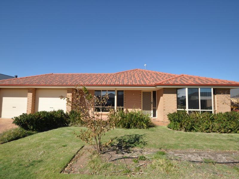 8 Sedge Street, Aldinga Beach SA 5173