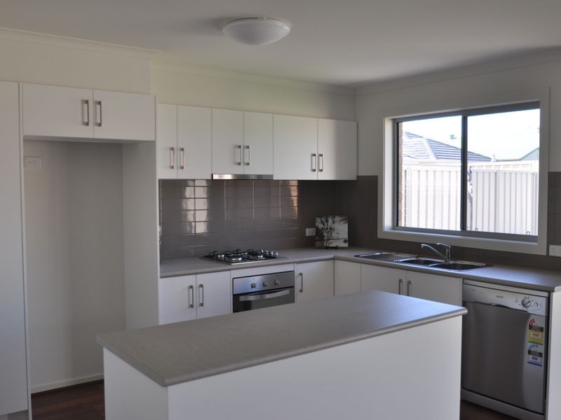 4/60 Quinliven Road, Aldinga Beach SA 5173