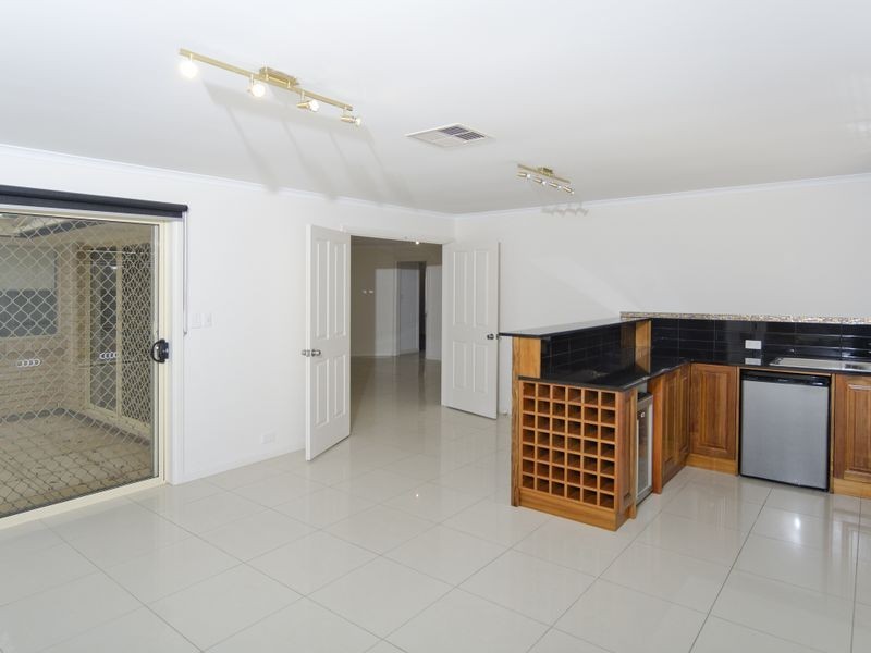 27 Turquoise Court, Aldinga Beach SA 5173