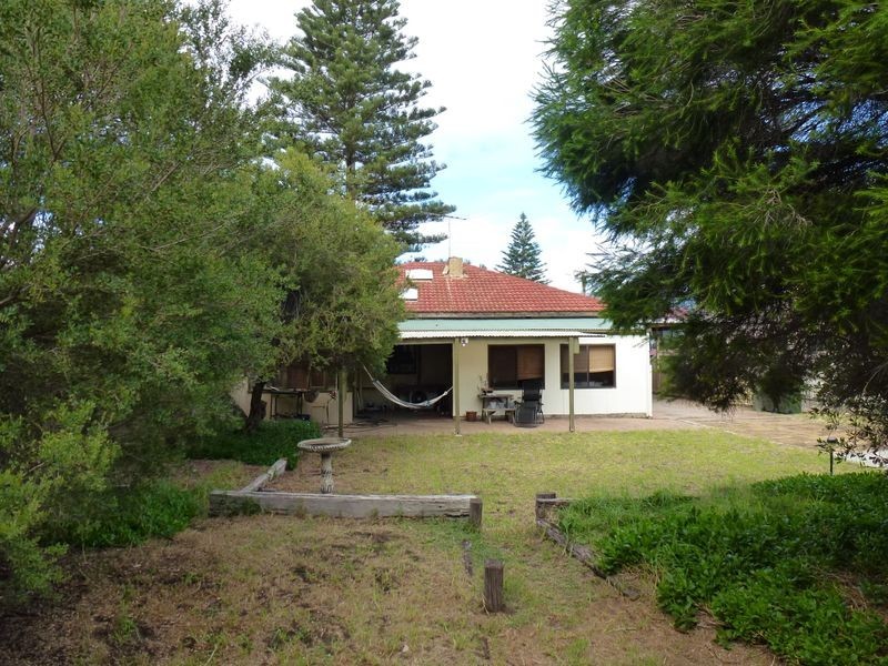 35 Fourth Avenue, Moana SA 5169