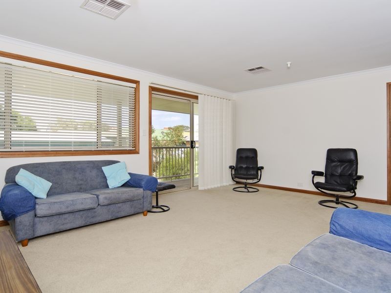 16 Boomerang Avenue, Aldinga Beach SA 5173