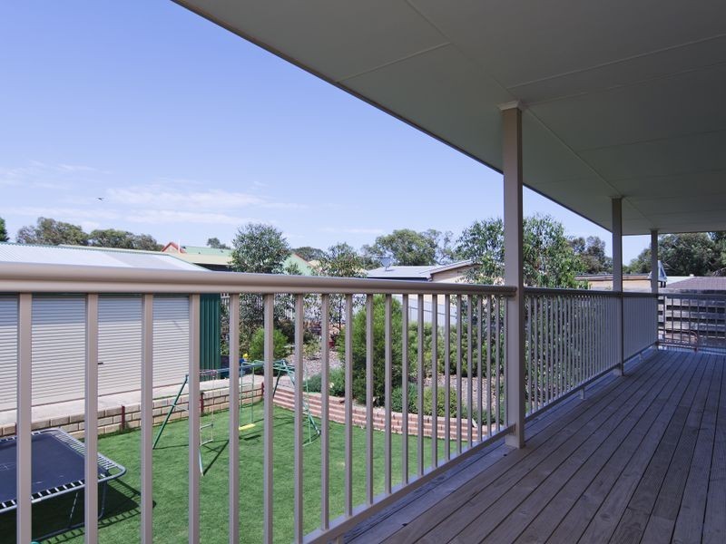 16 Boomerang Avenue, Aldinga Beach SA 5173