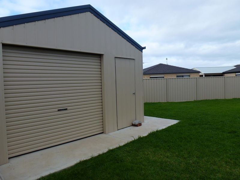 32 Seahaven Way, Aldinga Beach SA 5173