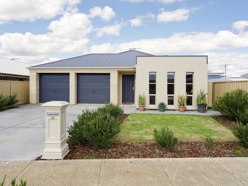19 Whistlers Avenue, Aldinga Beach SA 5173