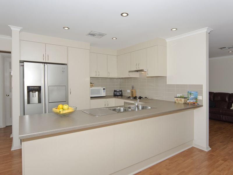 19 Whistlers Avenue, Aldinga Beach SA 5173