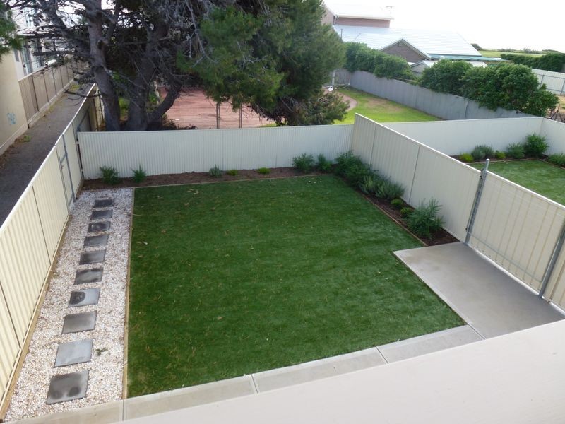 11 Harvey Crescent, Aldinga Beach SA 5173