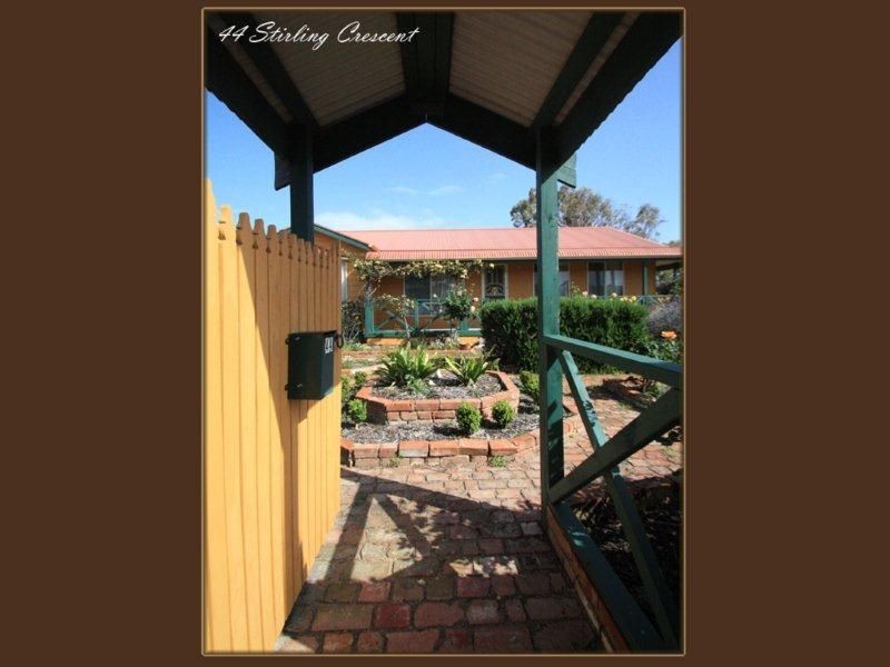 44 Stirling Crescent, Aldinga Beach SA 5173