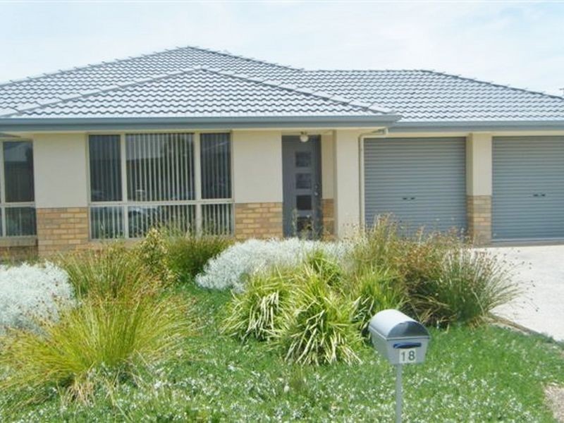 18 Halcyon Circuit, Aldinga Beach SA 5173