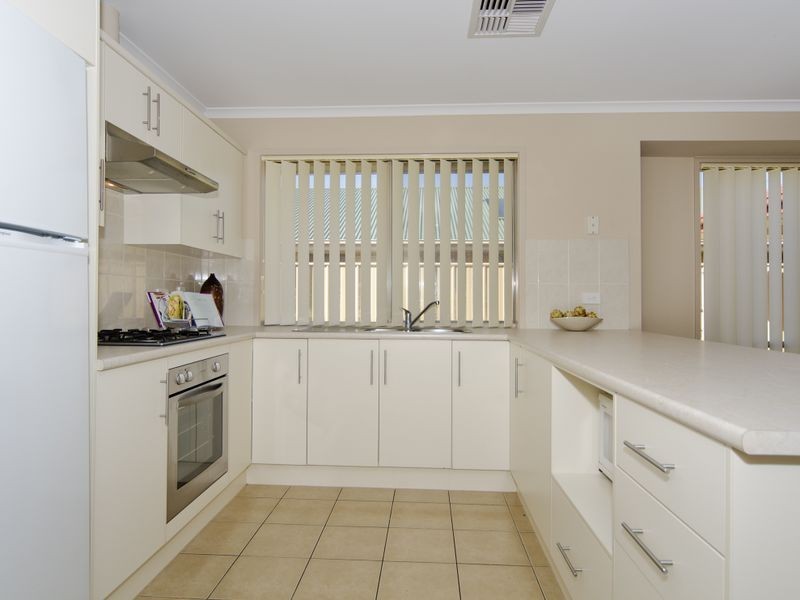 28 Basin Street, Aldinga Beach SA 5173