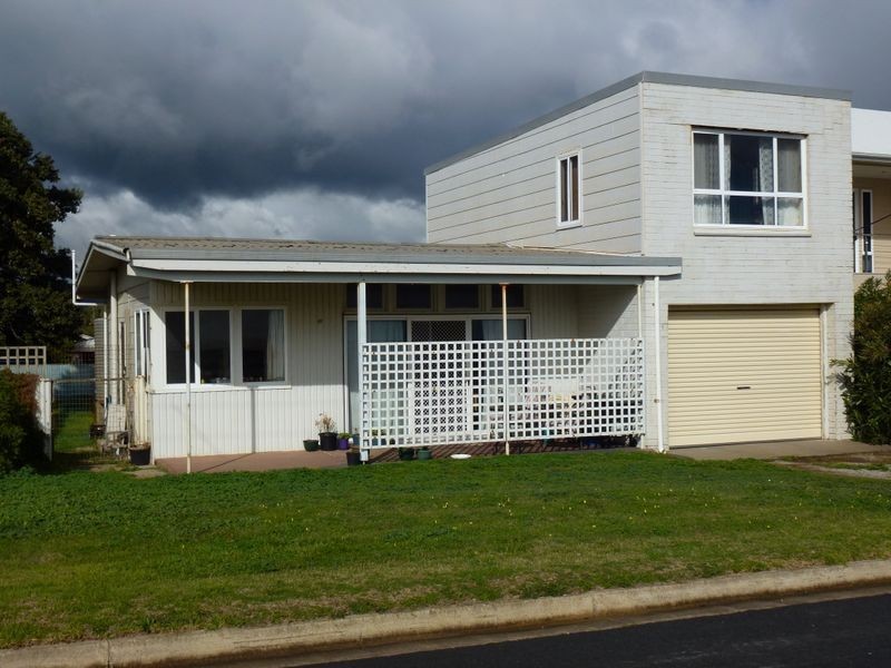 43 Esplanade, Port Willunga SA 5173