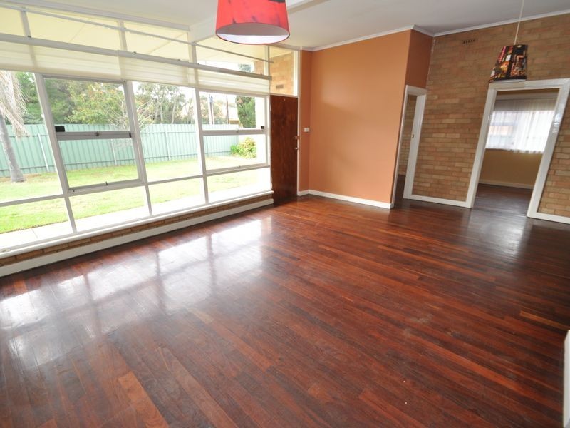 8 Storey Avenue, Aldinga Beach SA 5173