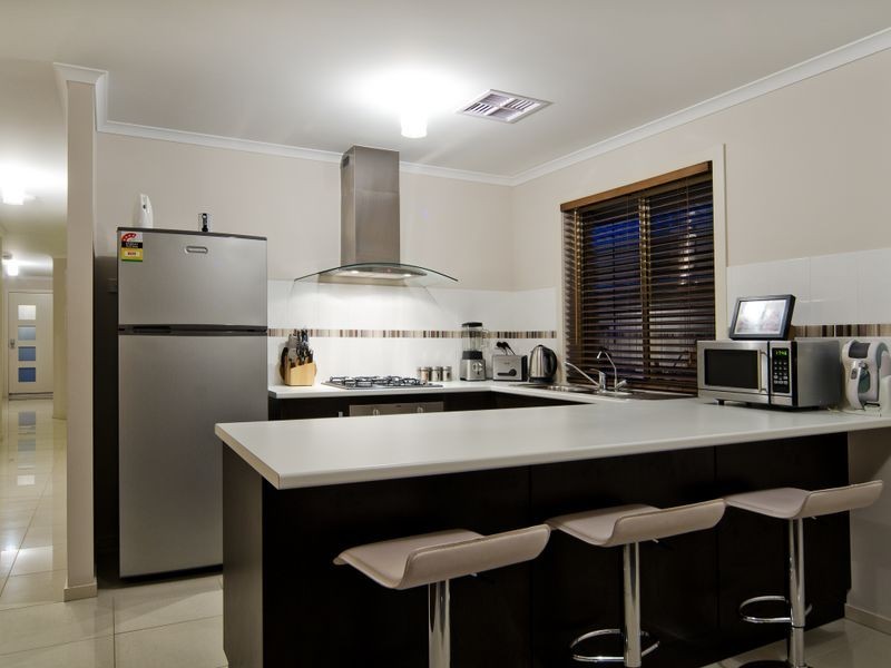 12 Buoy Crs, Seaford Meadows SA 5169