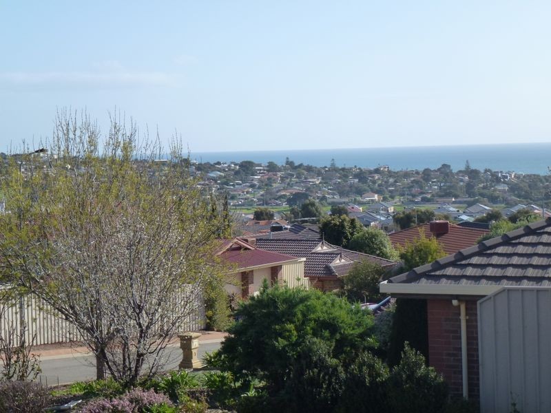 19 Hazeltine Drive, Seaford Rise SA 5169