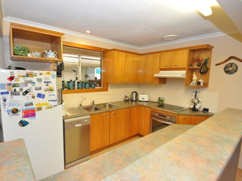 24 Stirling Crescent, Aldinga Beach SA 5173