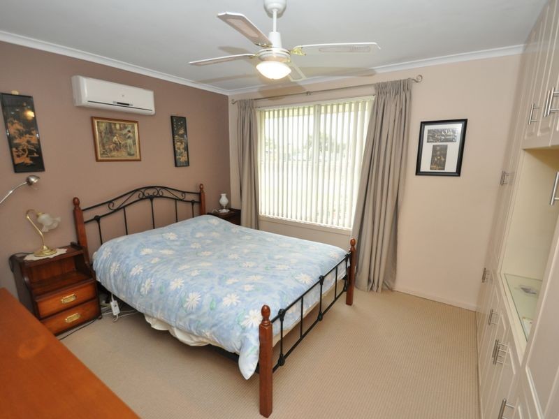 24 Stirling Crescent, Aldinga Beach SA 5173