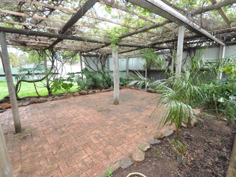 18 Golflands View, Morphett Vale SA 5162