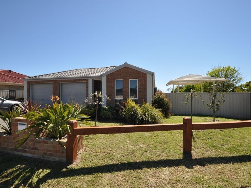 87 Pridham Boulevard, Aldinga Beach SA 5173