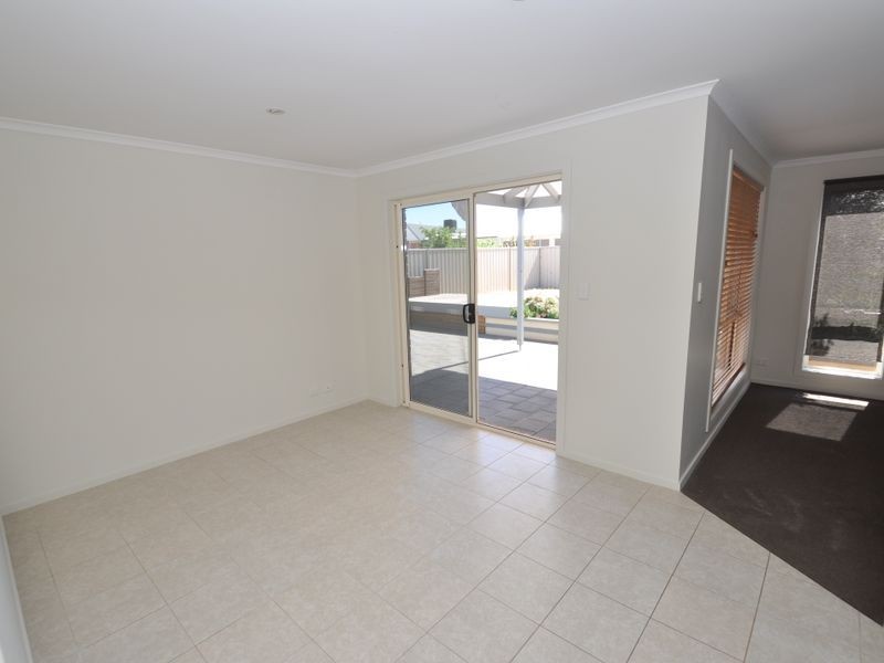 87 Pridham Boulevard, Aldinga Beach SA 5173
