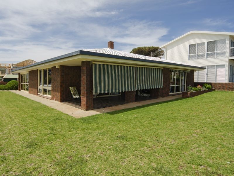 51 Esplanade, Sellicks Beach SA 5174