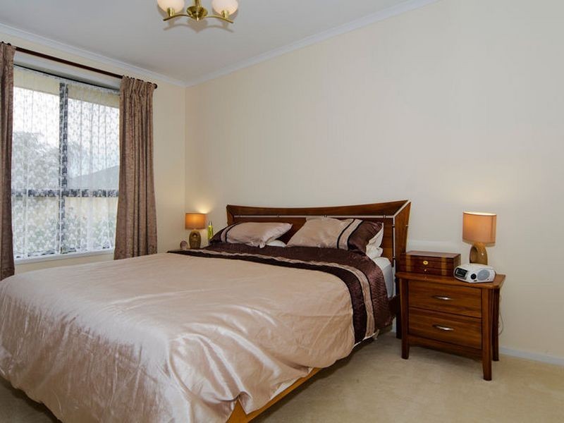 3 Polkinghorn Ave, Aldinga Beach SA 5173