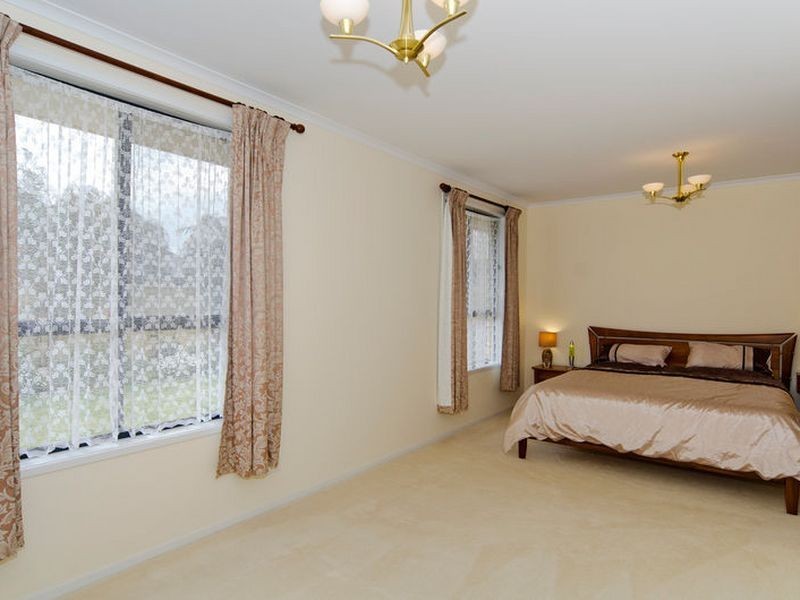3 Polkinghorn Ave, Aldinga Beach SA 5173